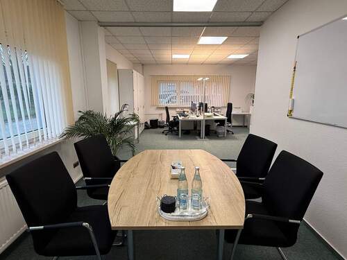 Büro und Besprechungsraum - Büro zur Miete in Tornesch