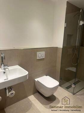 13034128-29d1-4375-9c6e-c88558d24399 - 