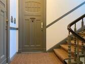 Treppenhaus GH - Etagenwohnung mit 42,60 m&sup2; in Berlin zum Kaufen