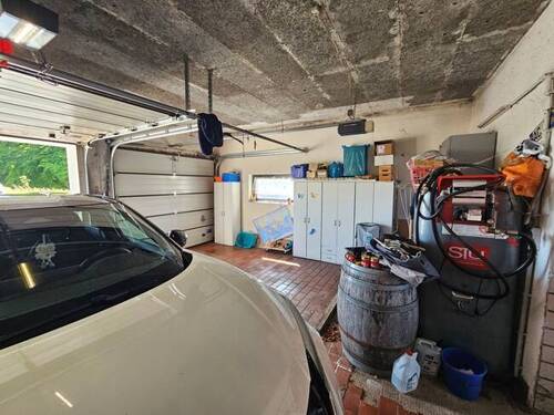 Garage - 