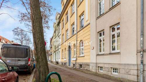 Außenansicht 3 - 3 Zimmer Etagenwohnung zum Kaufen in Erfurt