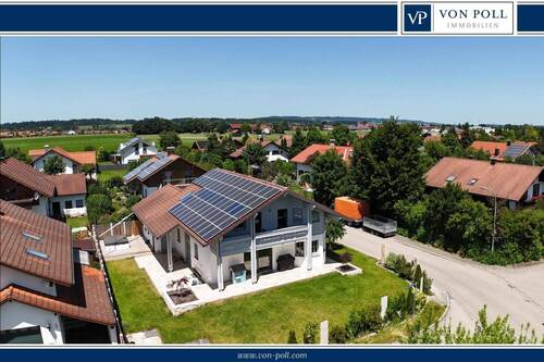 Titel_Ansicht - Solide gebaut - Stilvoll erneuert