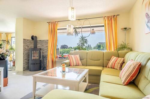 Wohnzimmer, Kaminofen - 