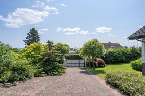 Grundstücksauffahrt - 