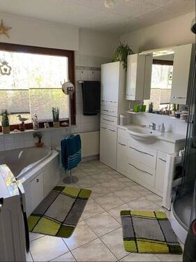 Bad im Erdgeschoß - 