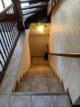 Treppe zum Kellergeschoß - 