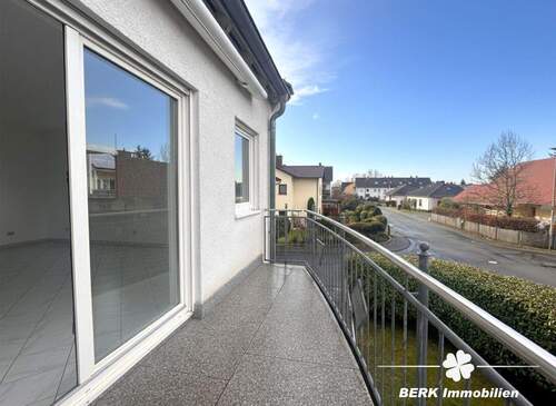 Balkon - 3 Zimmer Etagenwohnung zum Kaufen in Karlstein am Main