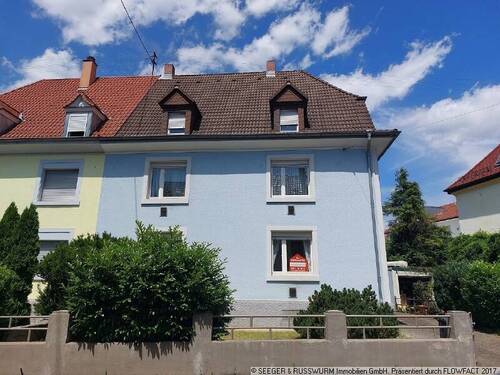 Vorderansicht - 9 Zimmer Mehrfamilienhaus, Wohnhaus zum Kaufen in Karlsruhe
