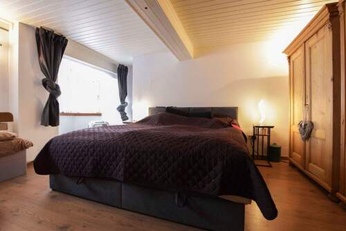 Schlafzimmer_whg2 - 
