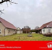 Ein Grundstück- Zwei Häuser - 99.000,00 EUR Kaufpreis, ca.  60,00 m² Wohnfläche in Rothenburg (PLZ: 02929) Neusorge