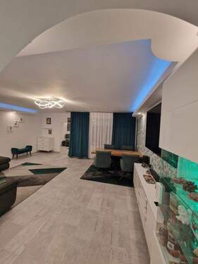 Wohnzimmer - 3 Zimmer Etagenwohnung zum Kaufen in Langen