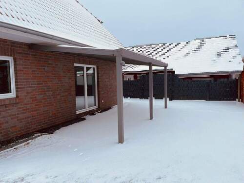 überdachte Terrasse - 