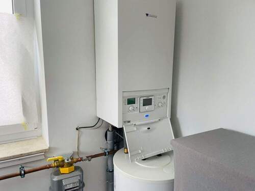 HWR mit Gaszentralheizung 120l - 