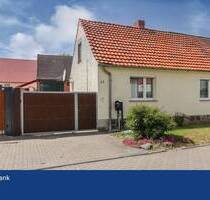 Charmante Doppelhaushälfte mit Scheune und Gartenland! - Rochau