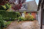 Hausansicht - Ein Ort zum Ankommen und Wohlfühlen! Doppelhaushälfte mit Charakter und Komfort.