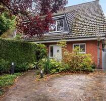 Ein Ort zum Ankommen und Wohlfühlen! Doppelhaushälfte mit Charakter und Komfort. - Hamburg Farmsen-Berne