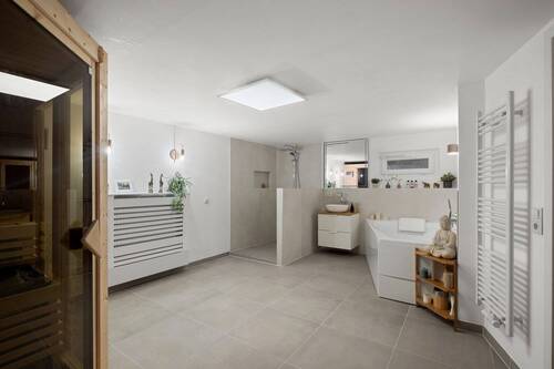 Wellnessbereich im KG - 