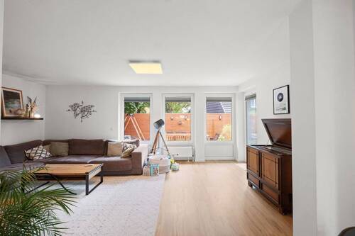Wohnzimmer EG - 5 Zimmer Doppelhaushälfte zum Kaufen in Hamburg