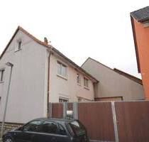 Miete ade! 2016 komplett renoviertes Einfamilienhaus zum Sofortbezug inkl. Garage - Ballhausen