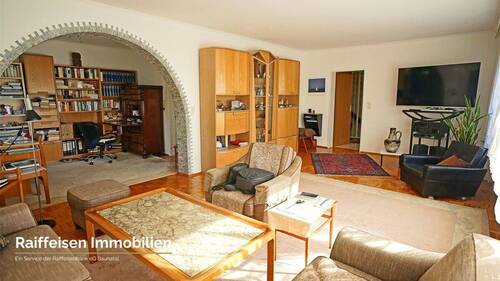 RAIBA IMMO - Wohnen am Sonnenhang 1 -Wohnzimmer und Büro - 