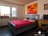 Schlafzimmer - 2 Zimmer Etagenwohnung zum Kaufen in Karlstein am Main / Großwelzheim