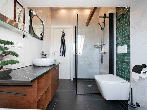 Badezimmer - Dachgeschoss - 