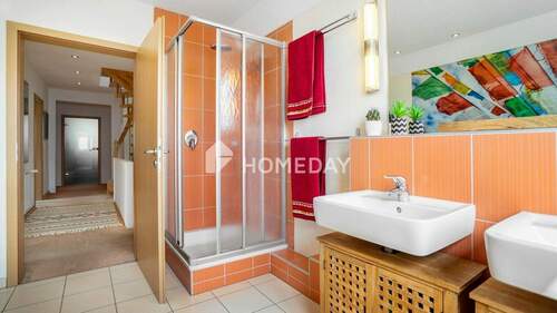 1. OG Badezimmer 2 - 
