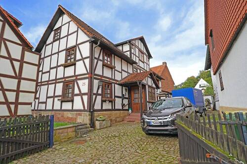 DSC01626 - HISTORISCHES KULTURDENKMAL MIT ENTWICKLUNGSPOTENTIAL IN ZENTRALER LAGE VON HELSA