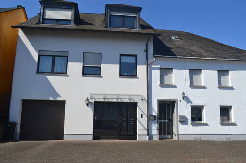 DSC_0846.JPG - Zwei Häuser mit großem Grundstück zum Kauf in Osburg