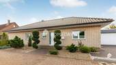 Außenansicht 2 - Einfamilienhaus mit 155,00 m² in Peine zum Kaufen