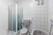 Badezimmer_Ansicht 1 - 
