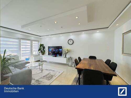 Wohnzimmer - 4 Zimmer Etagenwohnung in Bielefeld