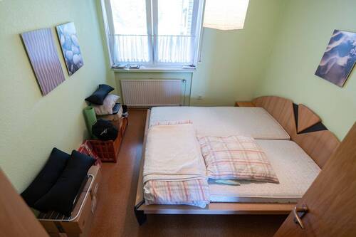 Zimmer in Einliegerwohnung - 