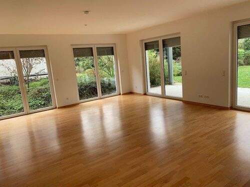 Wohnbereich - # 2026 im neuen Zuhause in bester Lage # Entspannte Sommerabende auf der großen Terrasse ! Fußbodenheizung * Außenjalousien * Einbauküche