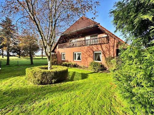 Außenaufnahme - 7 Zimmer Einfamilienhaus zum Kaufen in Apen