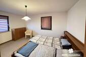 Schlafzimmer EG - 
