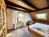 Schlafzimmer DG - 