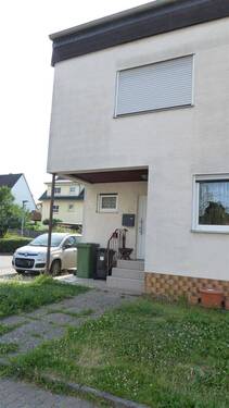 Außenansicht - Stellplatz - Reihenendhaus mit grüner Wohnlage in Schriesheim Bergstraße