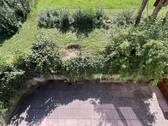 Blick auf Terrasse und Garten - 5 Zimmer Doppelhaushälfte in Renningen
