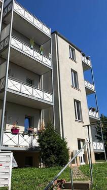 Hausansicht - 3 Zimmer Etagenwohnung in Chemnitz