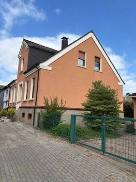 Seitenansicht (Süd-West) - 7 Zimmer Einfamilienhaus in Herne