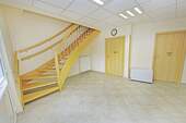 Eingangsbereich / Diele im EG - 8 Zimmer Mehrfamilienhaus, Wohnhaus in Jessen (Elster)