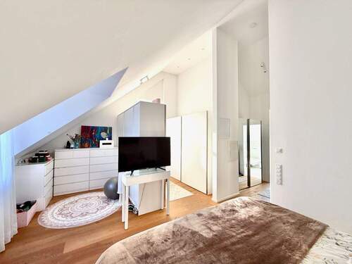 Schlafzimmer Dachgeschoss - 