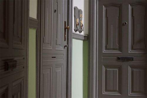 GH Wohnungseingangstüren - Investitionsgelegenheit im denkmalgeschützten Jugendstil-Altbau - VERMIETET