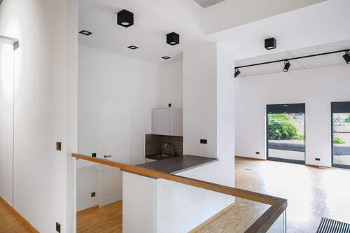 Blick zur Einbauküche - 