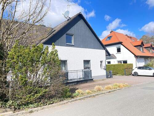 IMG_2168.JPG - Rückersdorf: Traumhaus mit zwei Terrassen, Balkon und großem Garten