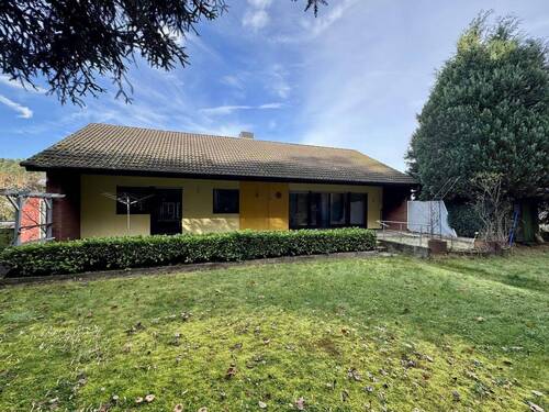 Garten - 5 Zimmer Einfamilienhaus zum Kaufen in Kaiserslautern