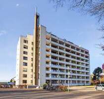 Großzügige 4-Zimmer-Wohnung mit zwei Loggien, zwei Bädern und zwei Stellplätzen in Graben-Neudorf