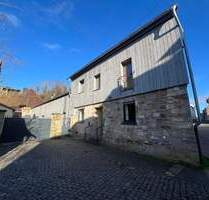 TOP-Gelegenheit! Mehrfamilienhaus mit 3 eigenen Wohnbereichen in Nußbaum zu vermieten!