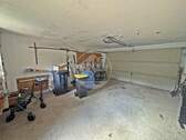 Garage - 